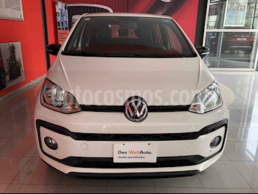 foto Volkswagen up! Connect usado (2018) color Blanco precio $147,800