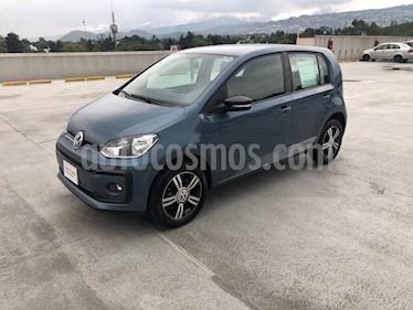 foto Volkswagen up! Connect usado (2018) color Azul Laguna precio $170,000