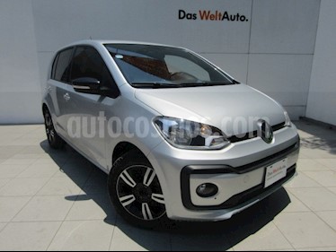 foto Volkswagen up! Connect usado (2018) color Plata precio $179,000