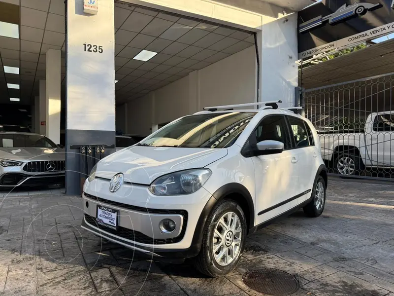 Foto Volkswagen up! cross up! usado (2017) color Blanco precio $169,900