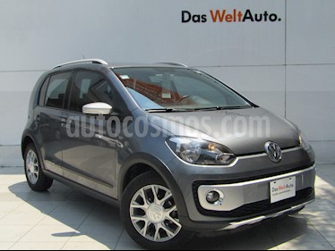 Volkswagen up! cross up! usado (2017) color Gris Cuarzo precio $159,000