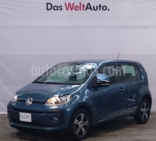 foto Volkswagen up! Connect usado (2018) color Azul Laguna precio $180,000
