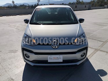 foto Volkswagen up! Connect usado (2018) color Plata precio $170,001