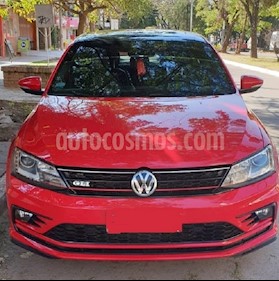 Foto venta Auto usado Volkswagen Vento GLI GLi 2.0 TSI DSG Nav (2017) color Rojo Tornado precio $1.130.000