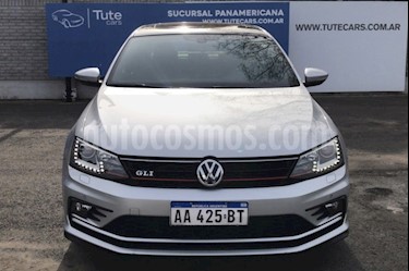 Volkswagen Vento GLI GLi 2.0 TSI DSG usado (2016) color Gris Platinium precio $1.000.000