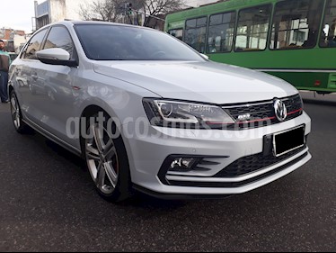 foto Volkswagen Vento GLI GLi 2.0 TSI Nav usado (2017) color Blanco precio u$s27.900