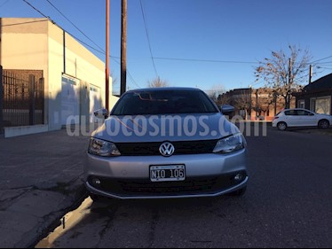 foto Volkswagen Vento 1.9 TDi Advance usado (2013) color Gris precio $530.000