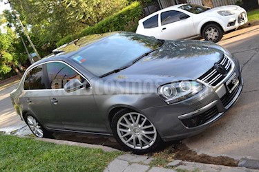 Foto Volkswagen Vento 2.0 T FSI Sportline DSG Plus usado (2007) color Gris precio $100.000