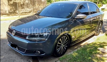 foto Volkswagen Vento 2.0 T FSI Sportline usado (2011) color Celeste precio $630.000
