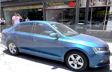 foto Volkswagen Vento 2.5 FSI Advance Plus Tiptronic usado (2015) color Azul precio $565.000