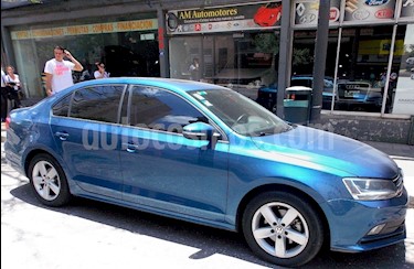 Foto venta Auto usado Volkswagen Vento 2.5 FSI Advance Plus Tiptronic (2015) color Azul Noche precio $549.500