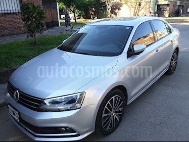 Foto venta Auto usado Volkswagen Vento 2.5 FSI Advance Plus (2015) color Gris Platinium precio $480.000