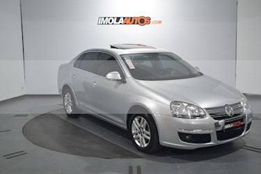 foto Volkswagen Vento 2.5 FSI Luxury usado (2010) color Plata Reflex precio $350.000