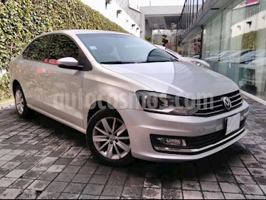 foto Volkswagen Vento 4p Highline L4/1.6 Aut usado (2016) color Plata precio $169,000