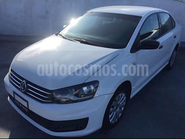 foto Volkswagen Vento 4p Starline L4/1.6 Aut usado (2017) color Amarillo precio $150,000