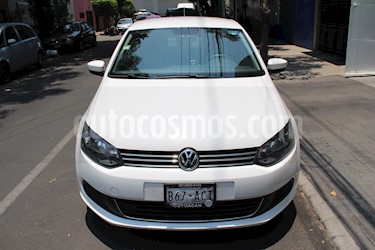 foto Volkswagen Vento Active TDI usado (2015) color Blanco precio $145,000