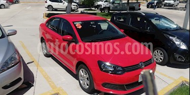foto Volkswagen Vento Active usado (2014) color Rojo precio $125,000