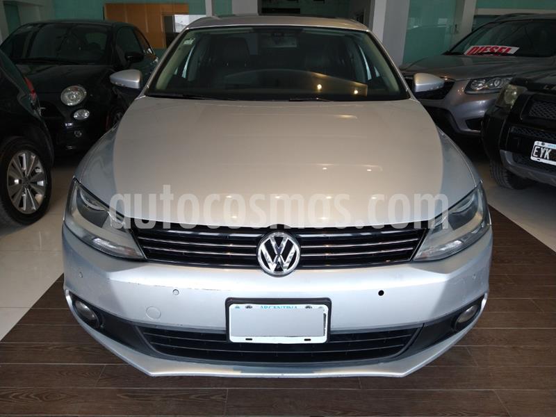 foto Volkswagen Vento 2.5 FSI Luxury Tiptronic usado (2013) color Gris Claro precio $975.000