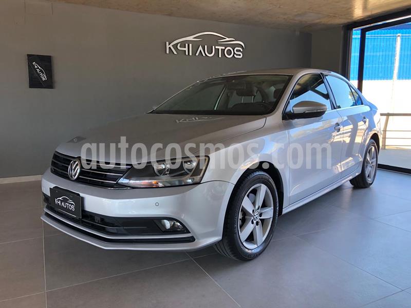 foto Volkswagen Vento 2.5 FSI Luxury (170Cv) usado (2015) color Gris precio $1.390.000