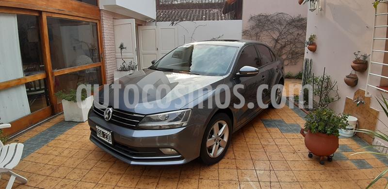 foto Volkswagen Vento 2.5 FSI Advance Plus Tiptronic usado (2015) color Gris precio $970.000