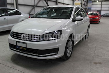 foto Volkswagen Vento Comfortline Aut usado (2019) color Blanco precio $208,500