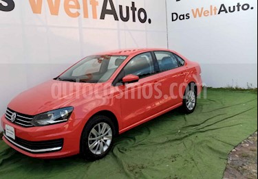 foto Volkswagen Vento Comfortline Aut usado (2018) color Rojo precio $208,000