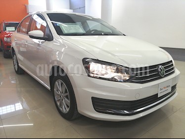 Foto venta Auto usado Volkswagen Vento Comfortline Aut (2017) color Blanco Candy precio $195,000