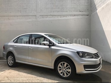Foto Volkswagen Vento Comfortline usado (2019) color Plata Reflex precio $230,000