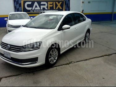 foto Volkswagen Vento Comfortline usado (2018) color Blanco precio $176,500