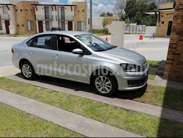 Volkswagen Vento Comfortline usado (2017) color Plata precio $169,000