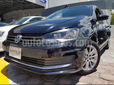 foto Volkswagen Vento Comfortline usado (2018) color Negro Profundo precio $199,000