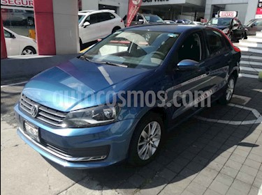 foto Volkswagen Vento Comfortline usado (2018) color Azul precio $175,000