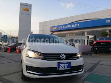 Volkswagen Vento Comfortline usado (2017) color Blanco Candy precio $172,000