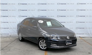 foto Volkswagen Vento Highline Aut usado (2017) color Gris Carbono precio $210,000