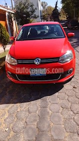 foto Volkswagen Vento Highline Aut usado (2014) color Rojo precio $135,000