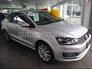 foto Volkswagen Vento Highline Aut usado (2018) color Plata precio $229,000