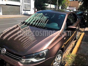 foto Volkswagen Vento Highline TDI usado (2015) color Marrón precio $140,000
