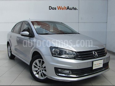 foto Volkswagen Vento Highline usado (2016) color Plata Reflex precio $139,000