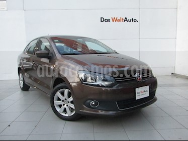 Volkswagen Vento Highline usado (2015) color Marron precio $145,000