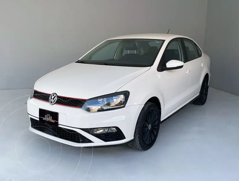 Foto Volkswagen Vento Startline usado (2021) color Blanco precio $219,000