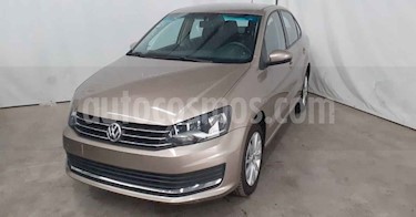 Foto Volkswagen Vento Comfortline Aut usado (2019) color Beige precio $189,900