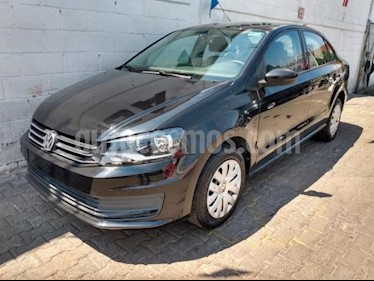 foto Volkswagen Vento 4P STARLINE TM5 A/AC. VE R-15 usado (2016) color Negro precio $145,000