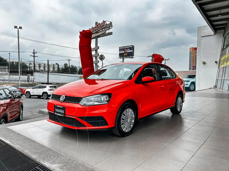 Foto Volkswagen Vento Startline usado (2022) color Rojo financiado en mensualidades(enganche $54,780 mensualidades desde $5,606)