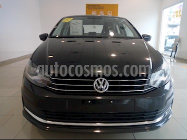 Volkswagen Vento Comfortline Aut usado (2018) color Gris precio $188,000