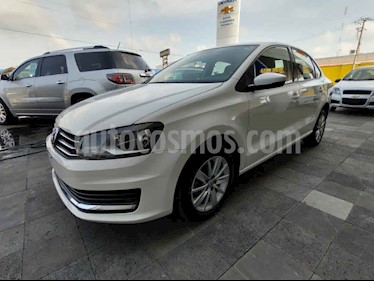 Volkswagen Vento Comfortline Aut usado (2017) color Blanco precio $150,000