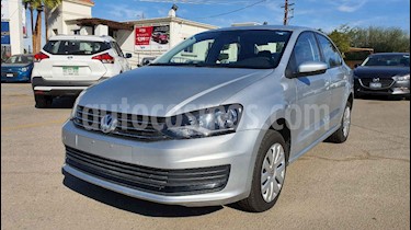Volkswagen Vento Startline Aut usado (2019) color Plata precio $169,800