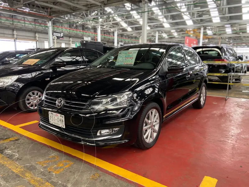 Foto Volkswagen Vento Highline usado (2017) color Negro Profundo financiado en mensualidades(enganche $59,000 mensualidades desde $4,250)