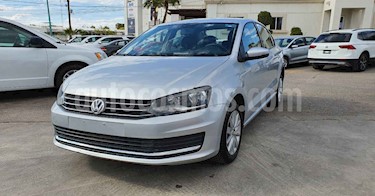 foto Volkswagen Vento 4p Confortline L4/1.6 Aut usado (2019) color Plata precio $169,800