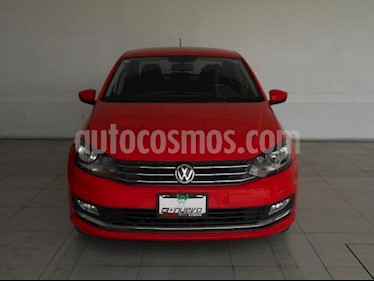 foto Volkswagen Vento 4p Confortline L4/1.6 Man usado (2018) color Rojo precio $225,000