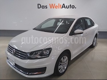 foto Volkswagen Vento Comfortline usado (2018) color Blanco Candy precio $205,000